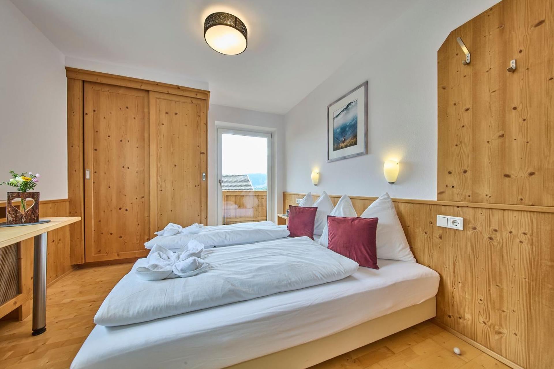 Platzhirsch Rooms - B&B - Self Check-In Piesendorf Luaran gambar