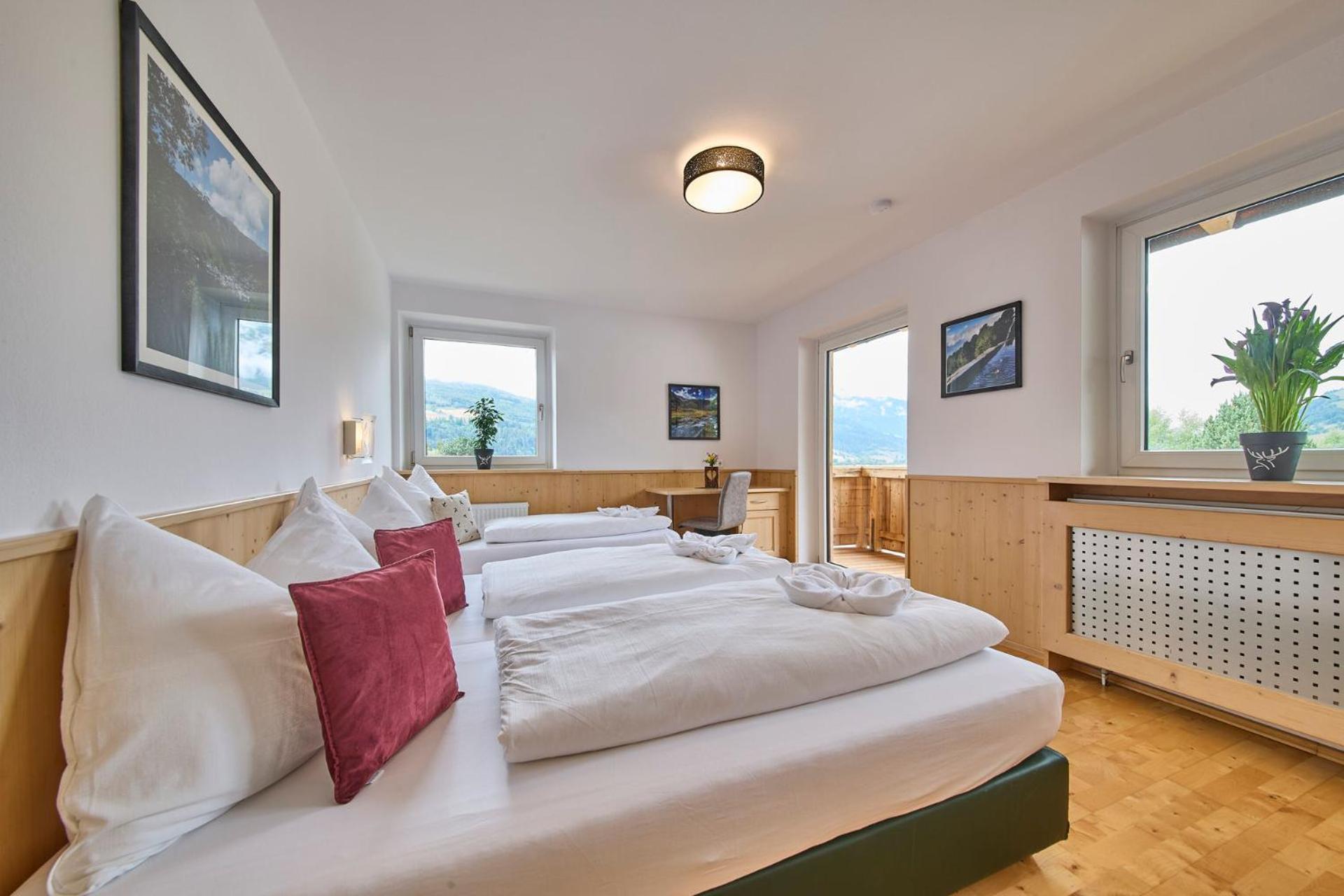 Platzhirsch Rooms - B&B - Self Check-In Piesendorf Luaran gambar
