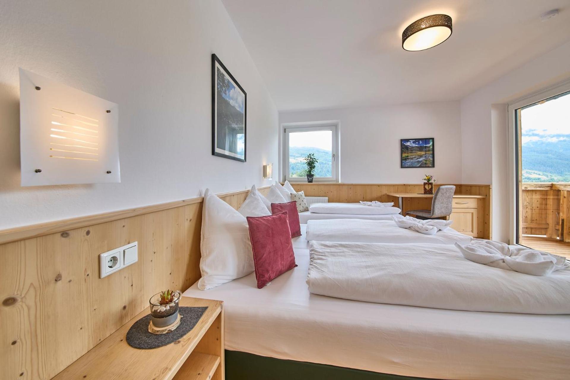 Platzhirsch Rooms - B&B - Self Check-In Piesendorf Luaran gambar