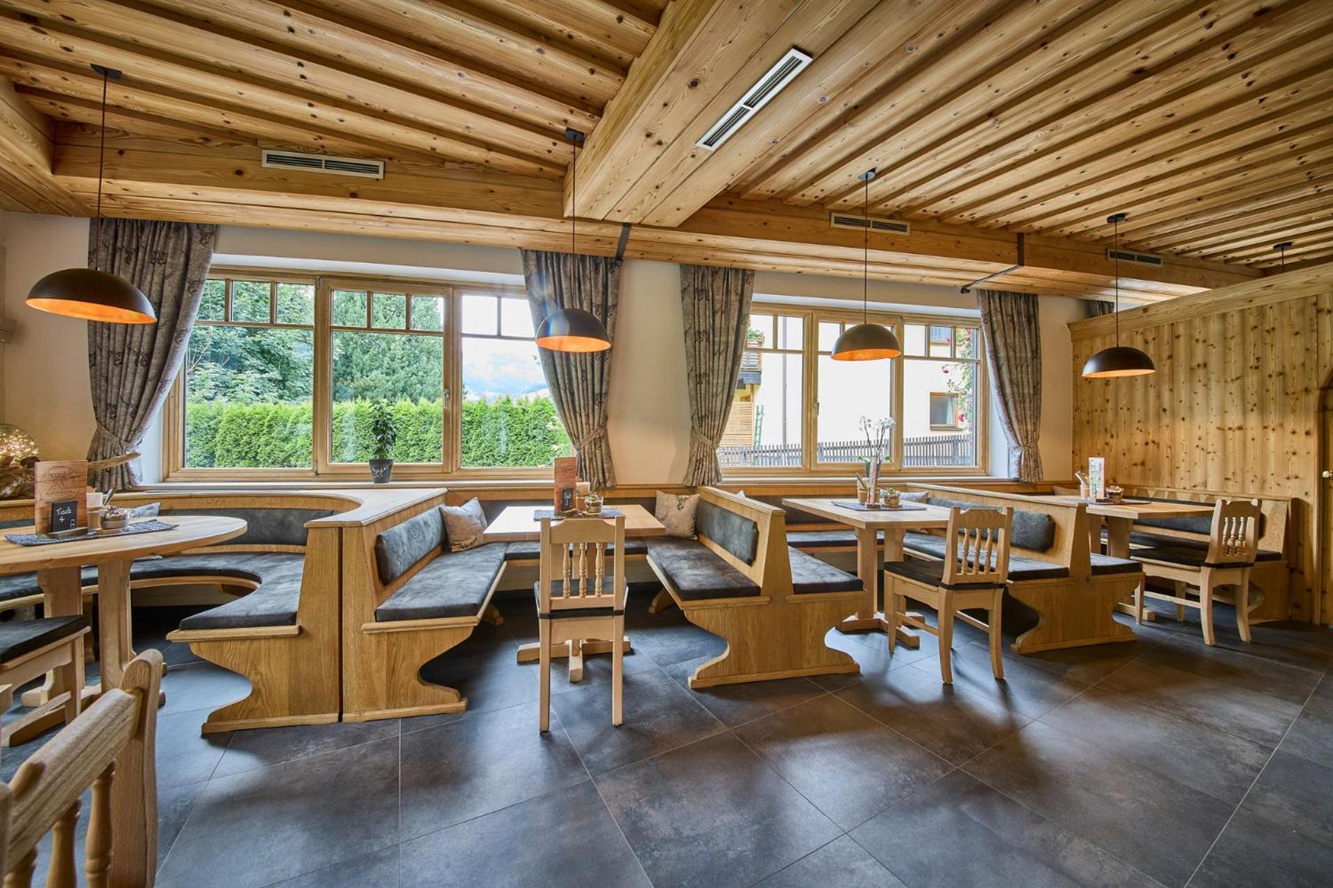 Platzhirsch Rooms - B&B - Self Check-In Piesendorf Luaran gambar