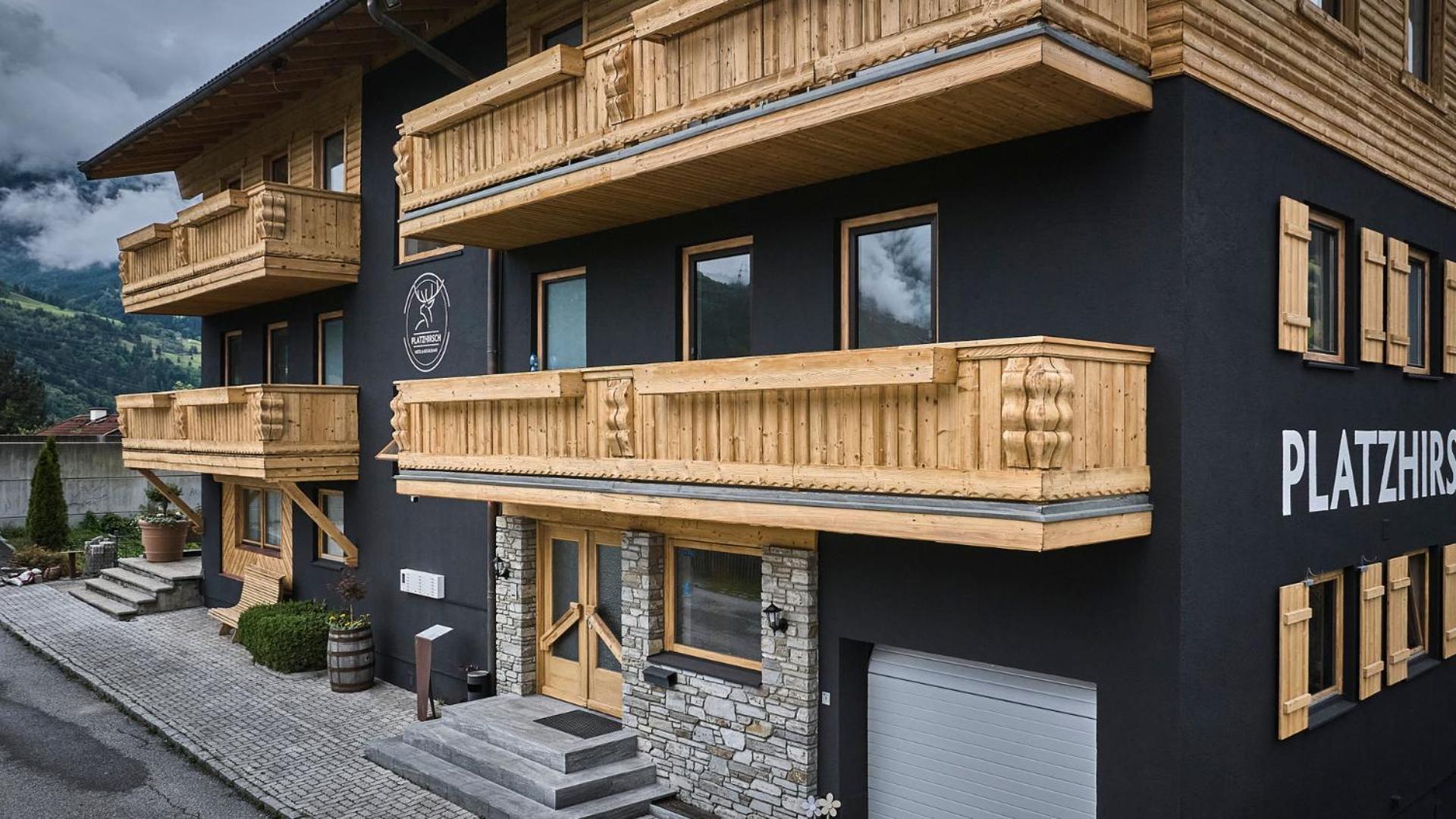 Platzhirsch Rooms - B&B - Self Check-In Piesendorf Luaran gambar