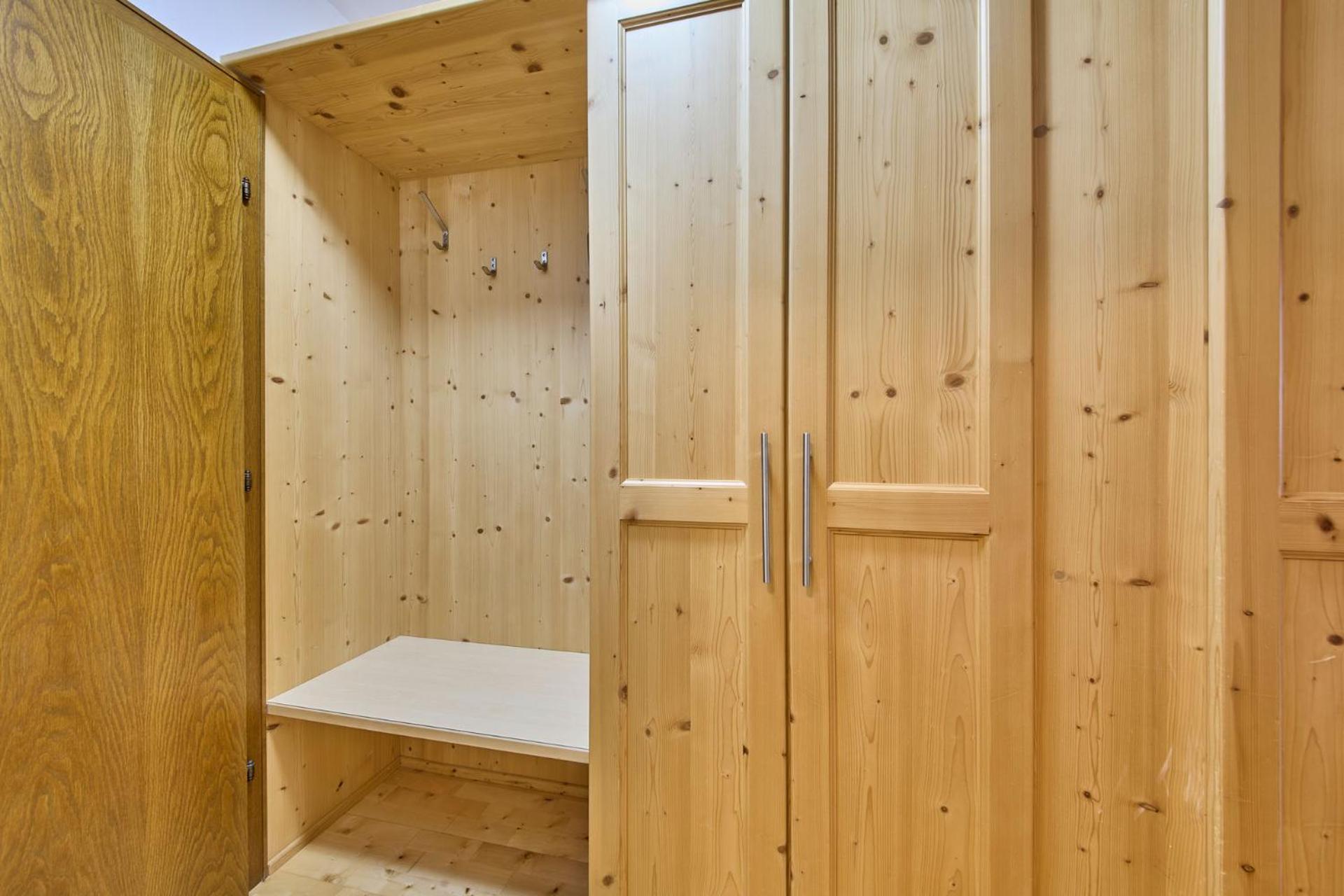 Platzhirsch Rooms - B&B - Self Check-In Piesendorf Luaran gambar