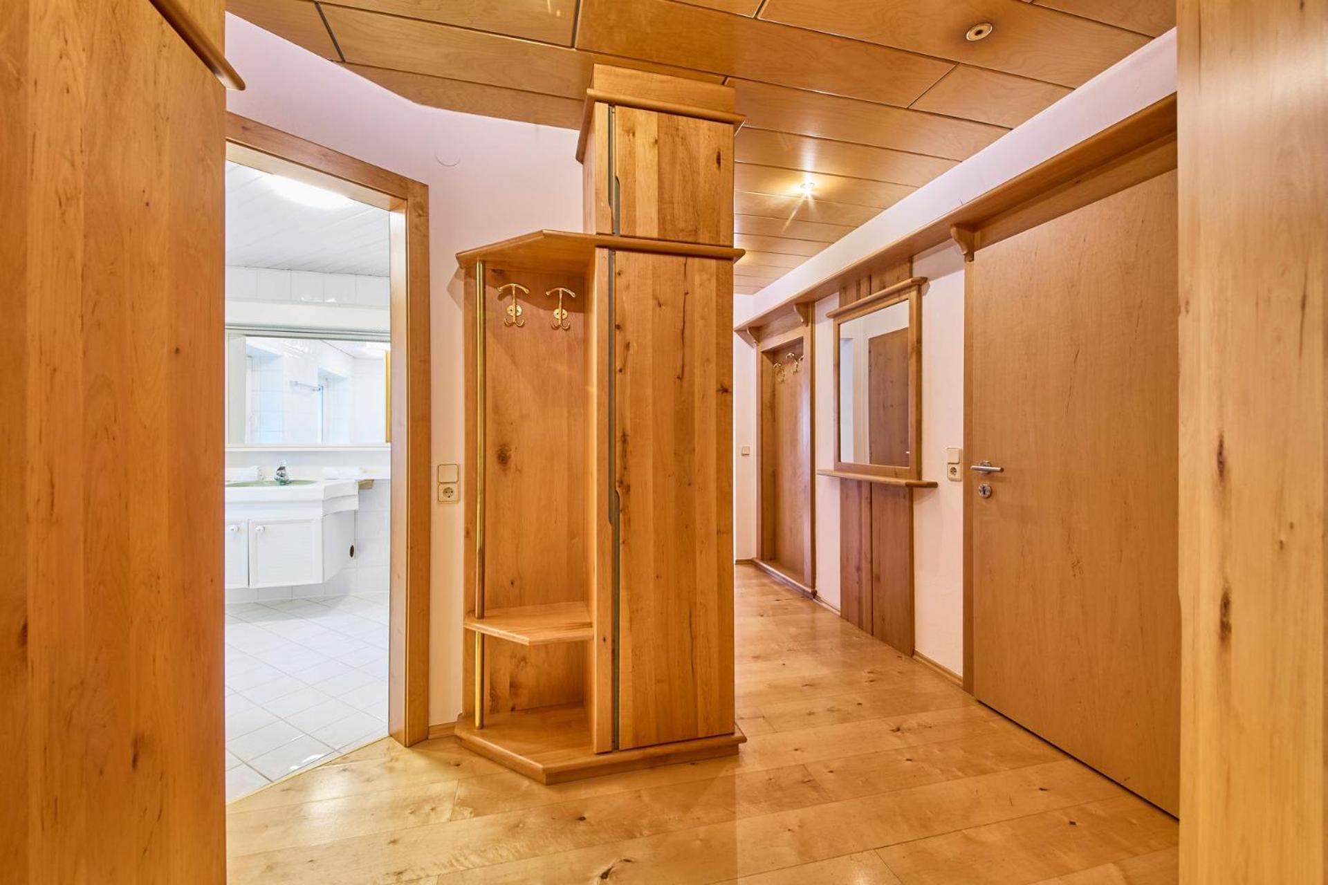 Platzhirsch Rooms - B&B - Self Check-In Piesendorf Luaran gambar